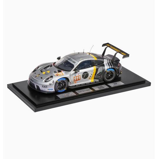 Porsche 911 RSR Michael Fassbender – Limited Edition , 1:18 Scale Model Car