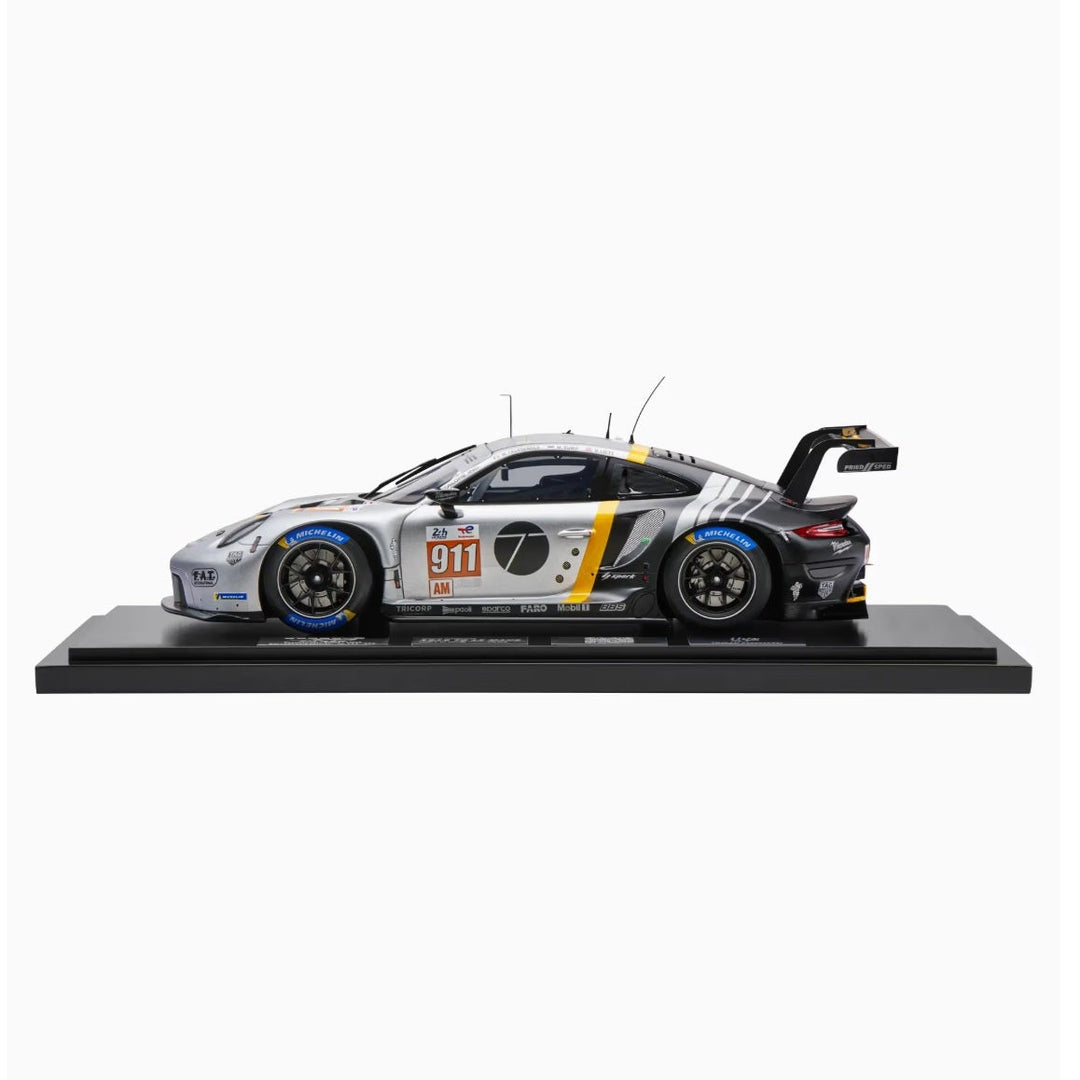 Porsche 911 RSR Michael Fassbender – Limited Edition , 1:18 Scale Model Car