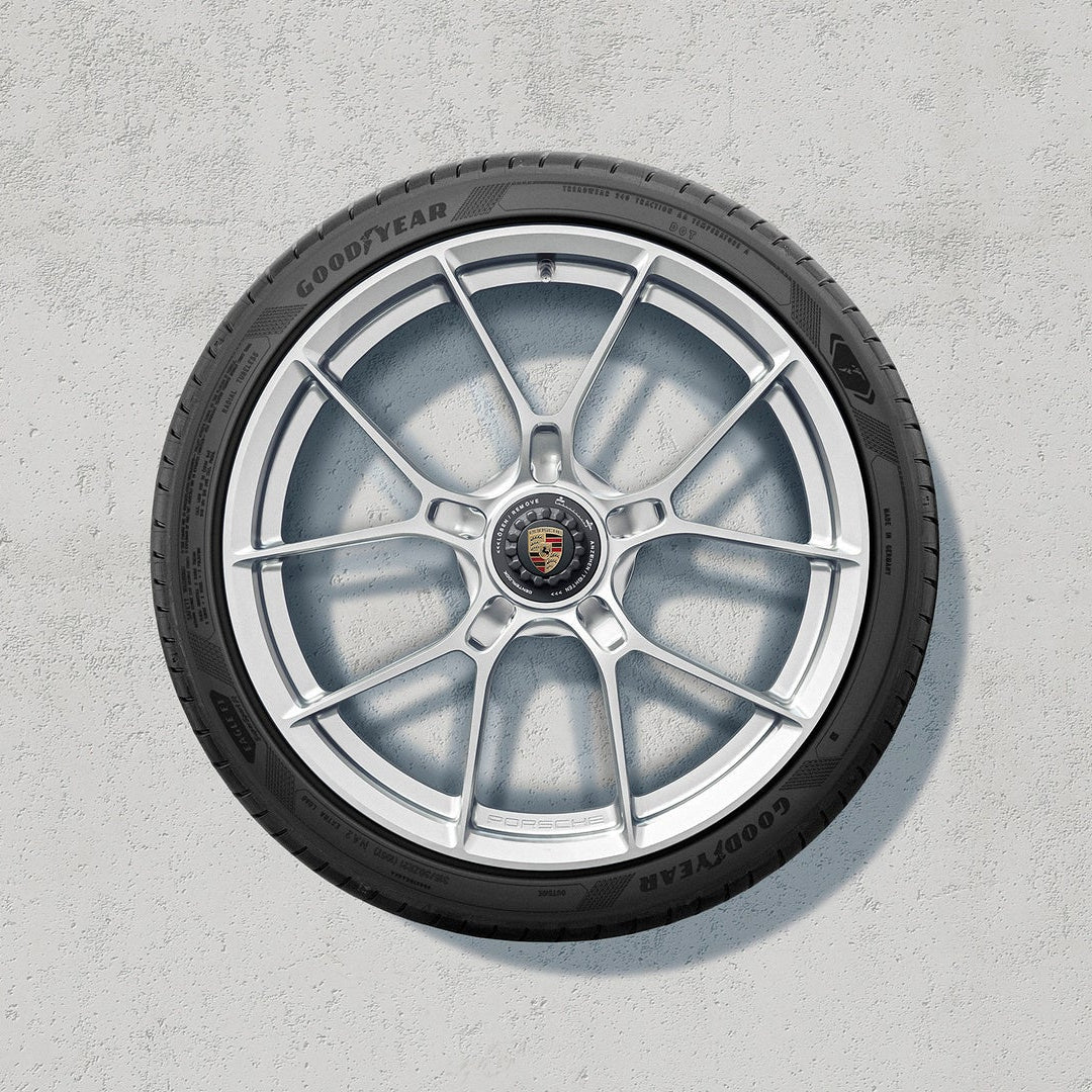 Porsche 20/21-inch 911 Carrera GTS Lightweight Wheelset with Central Locking (992.2)