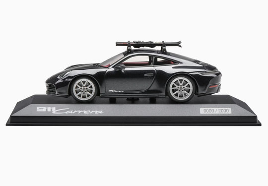 Porsche 911 Carrera (992.2) With Skies 1:43 Scale Model Car